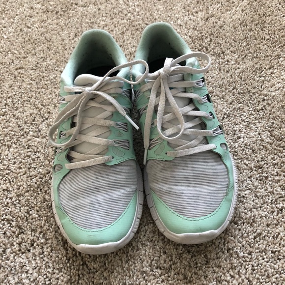 CUSTOM Women’s nike Free 5.0 leopard and mint green size 8 - Picture 2 of 6